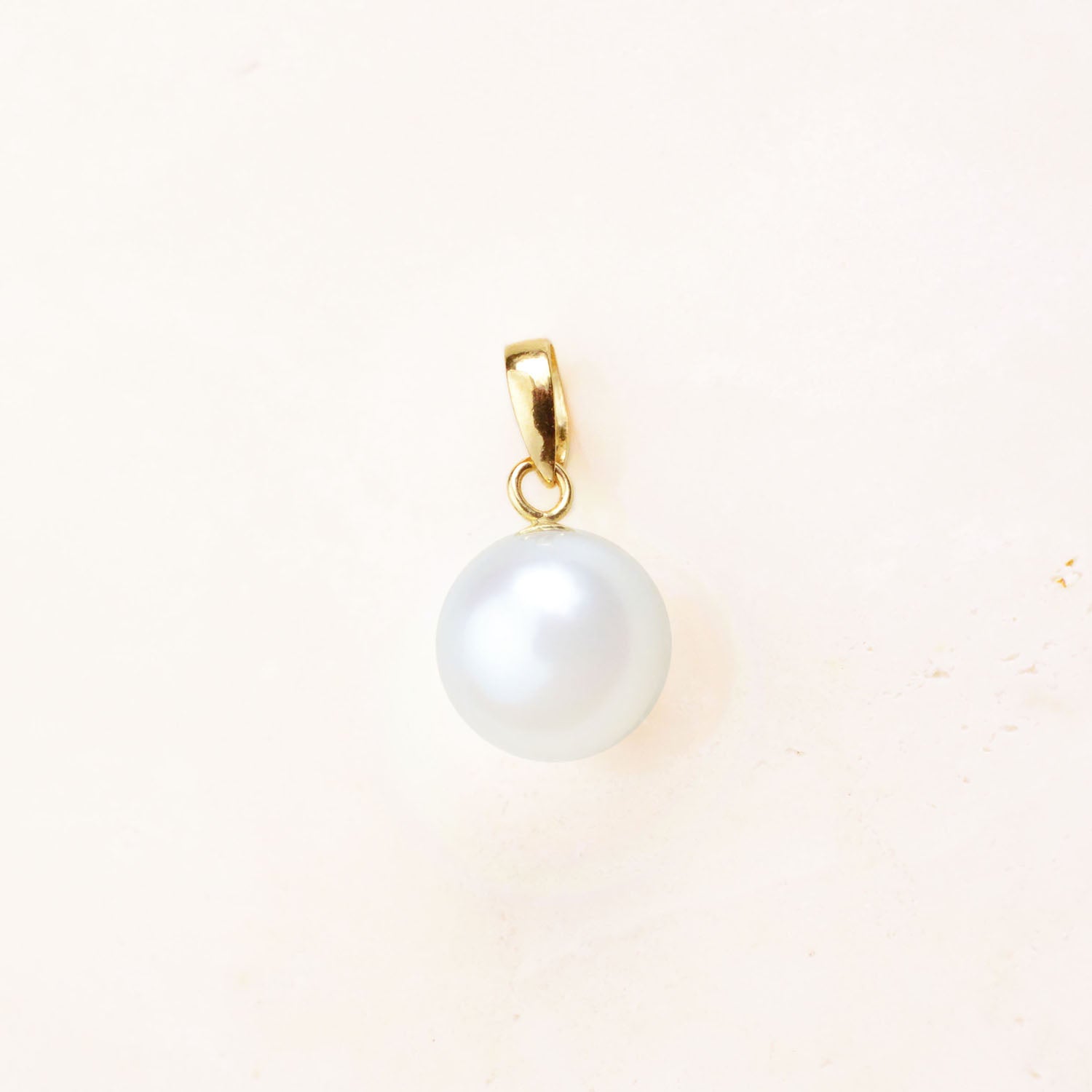 18K Gold Pearl Charm