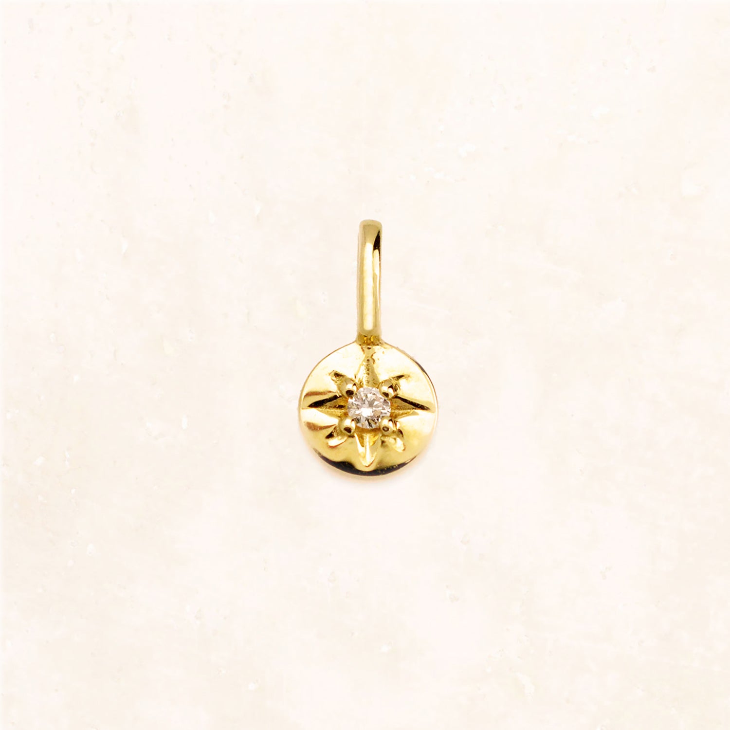 18K Yellow Gold Round Star Diamond Charm