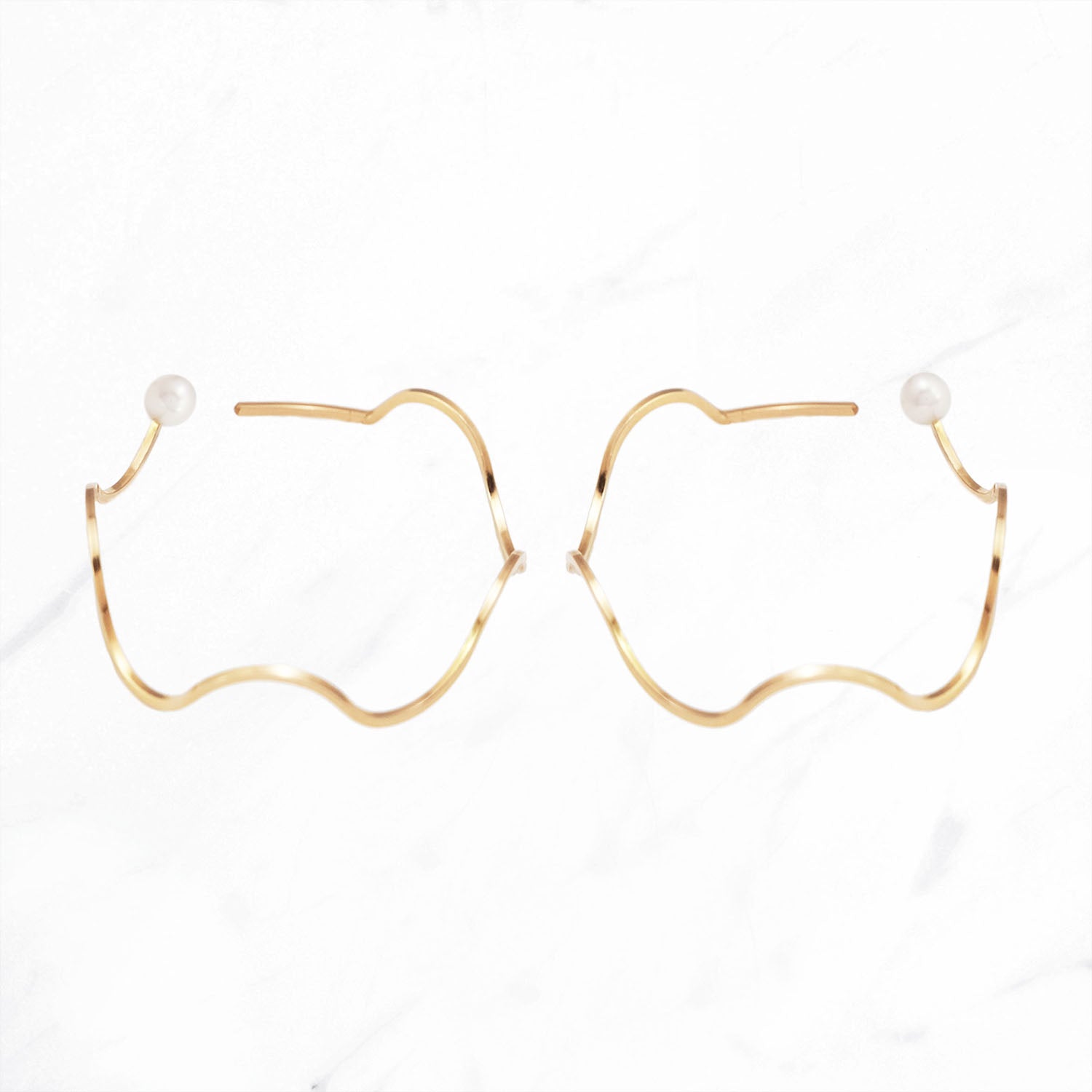 Pearl Wavy Hoop Earrings